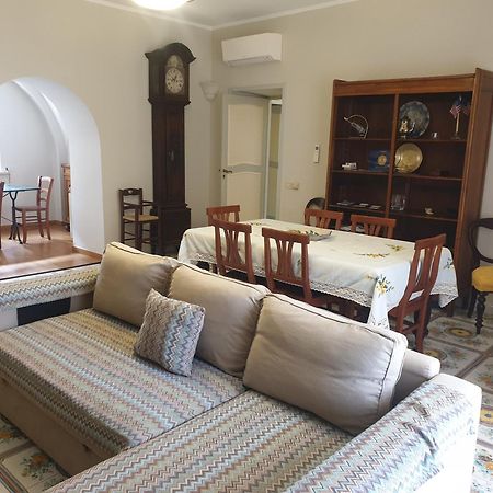 Residenza Sorrentina Apartment ภายนอก รูปภาพ