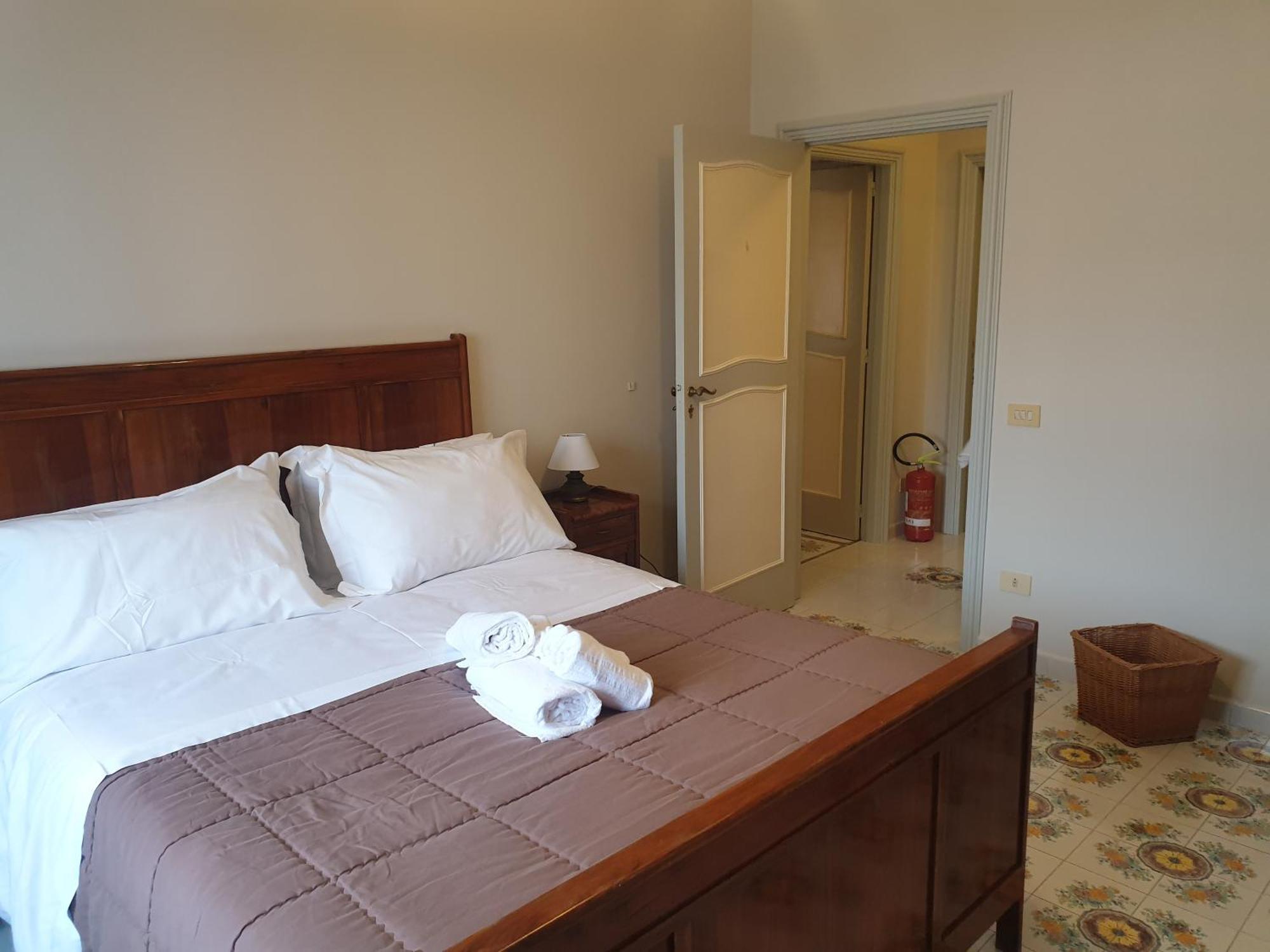 Residenza Sorrentina Apartment ภายนอก รูปภาพ