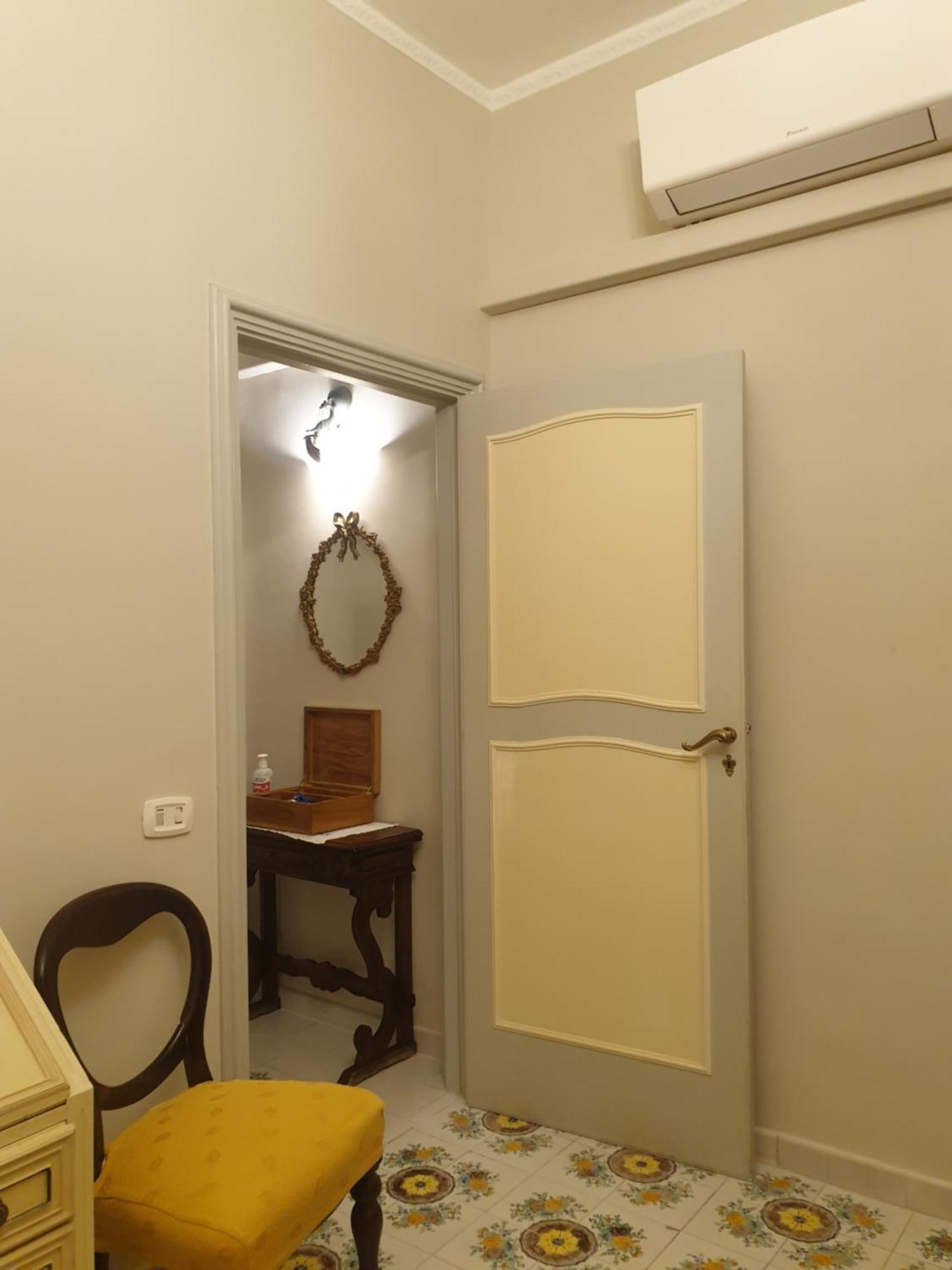 Residenza Sorrentina Apartment ภายนอก รูปภาพ