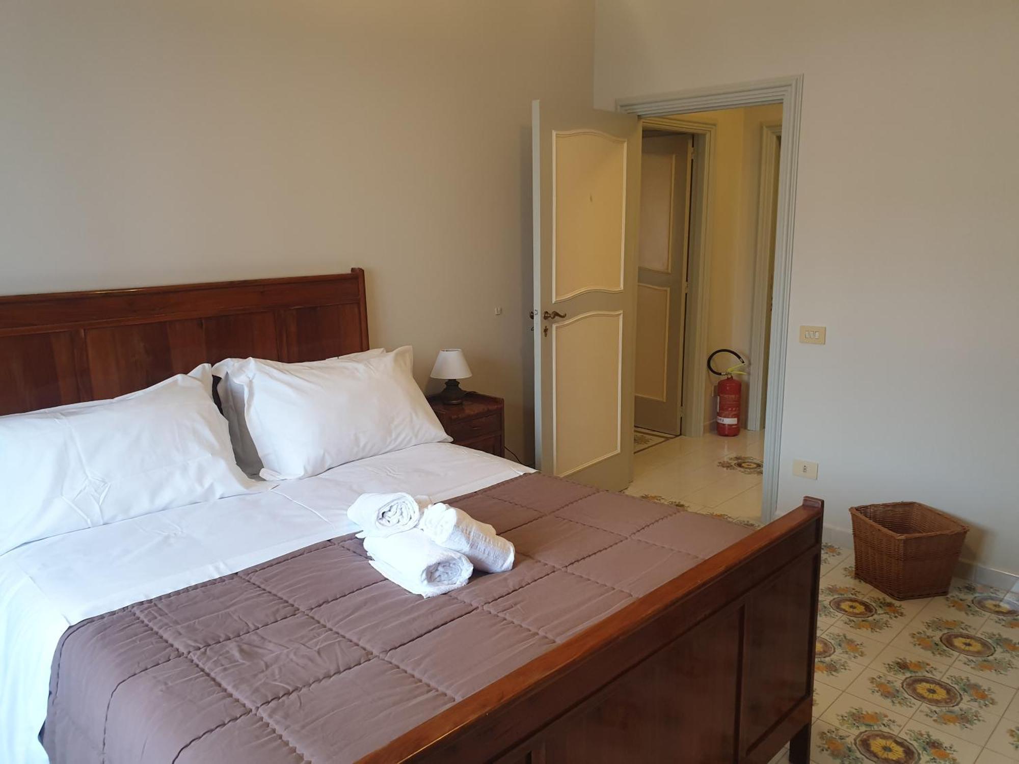 Residenza Sorrentina Apartment ภายนอก รูปภาพ
